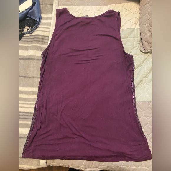 Purple Sequin top - Picture 2 of 2